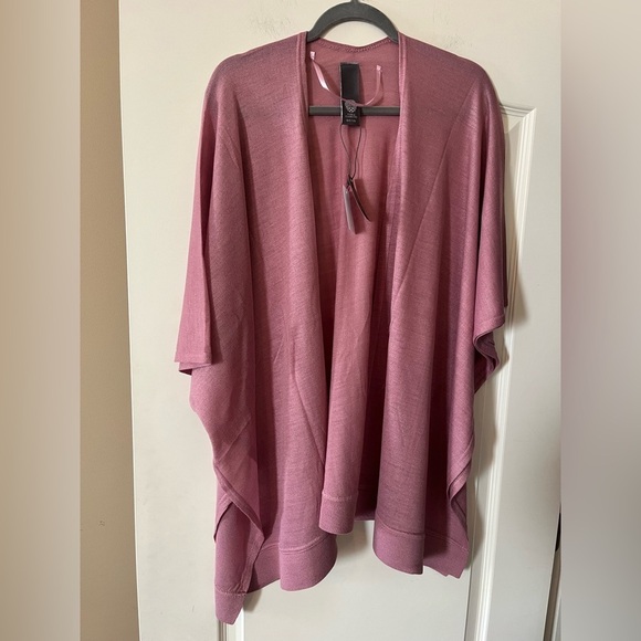 Vince Camuto Sweaters - Vince Camuto “Heather Rose” Open-Front Wrap, Kimono OSFM